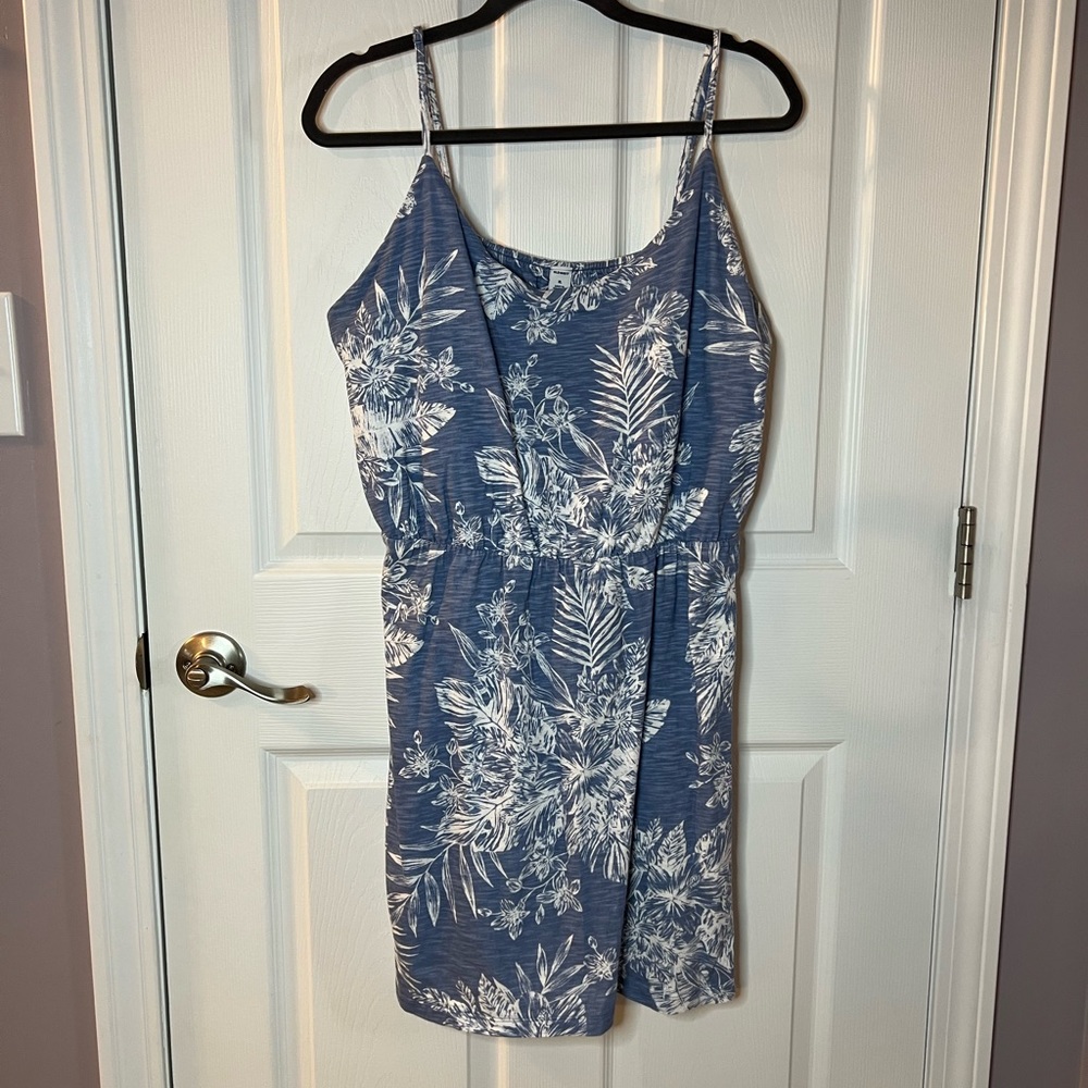 Old Navy XL Blue Floral Dress with adjustable straps